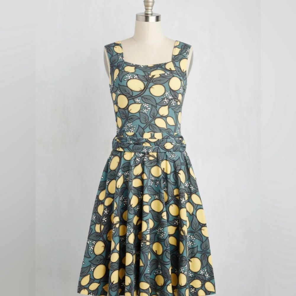Effie’s Heart Lemon Dress